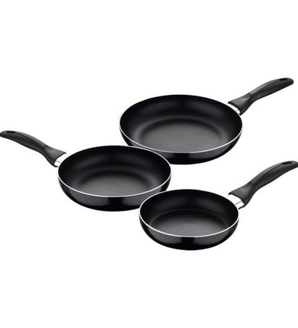 San Ignacio aluminium cookware set with multiple pans, ideal for home cooking and kitchen use, showcasing sleek design and handles