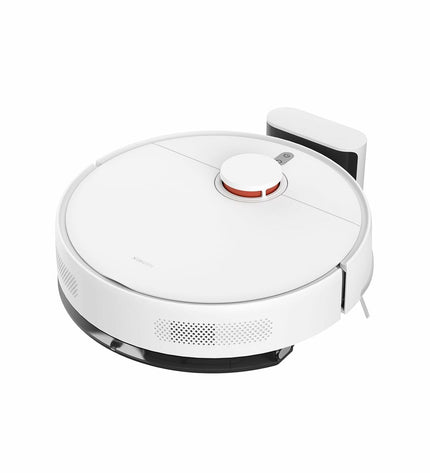 Xiaomi BHR9664EU robot stofzuiger cleaning hardwood floor with dustbin and sensors in modern home setting