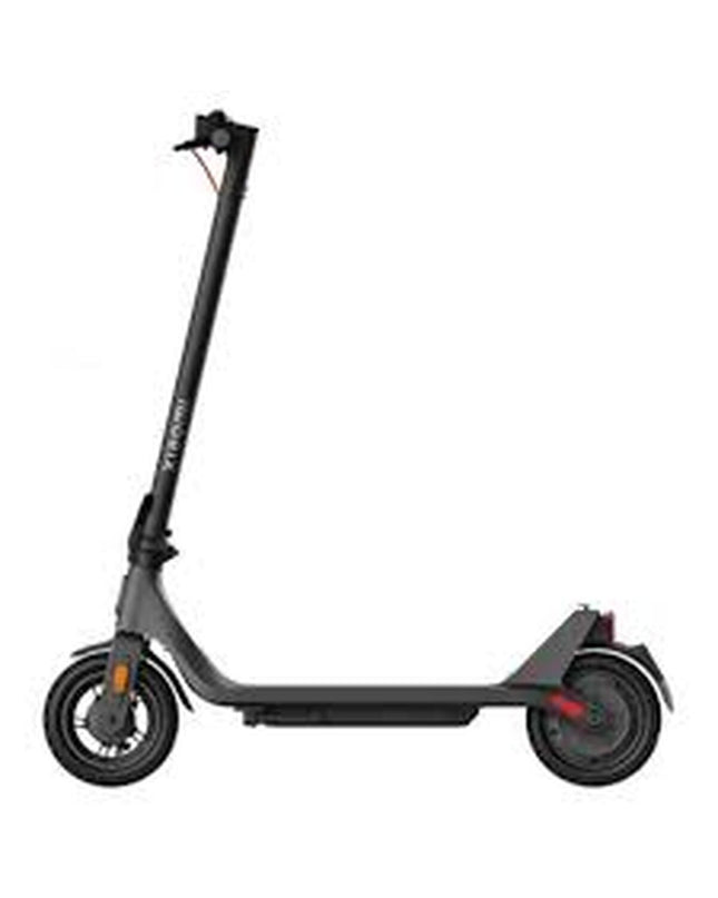 Xiaomi BHR8052GL electric scooter in black with 500W motor, urban mobility, suitable for sport and outdoor use.