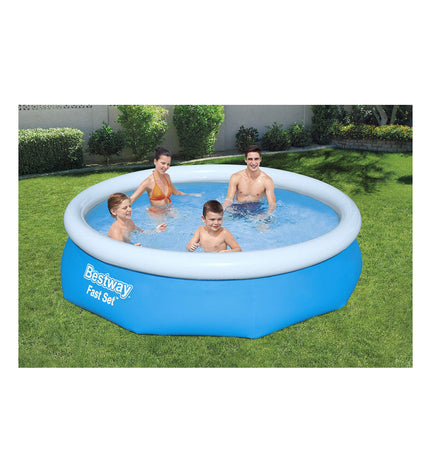 Inflatable Bestway pool with 305 cm diameter and 76 cm height, suitable for garden use, featuring blue and white design.