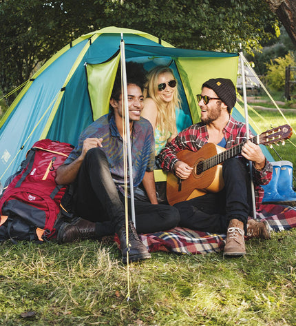 Bestway polyester and fiberglass camping tent, 210x210x120 cm, for outdoor camping and hiking, with sturdy steel frame.
