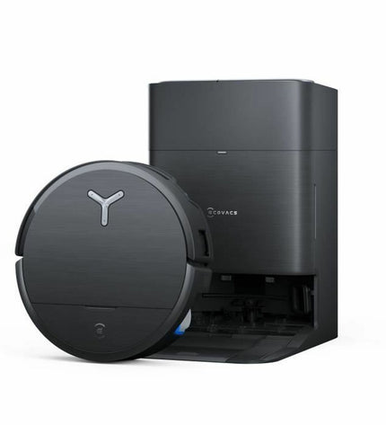 ECOVACS X9 PRO OMNI robot stofzuiger cleaning floor surface with sleek design for home cleaning and maintenance.