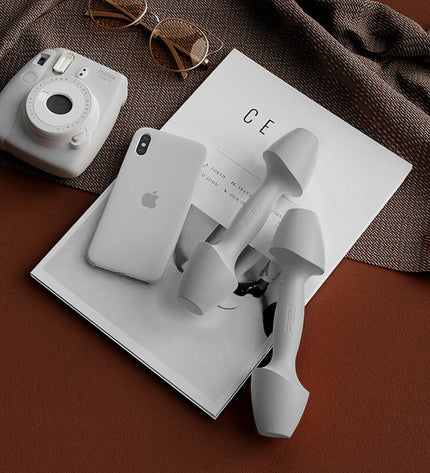 Xiaomi FED 0.9 kg dumbbells for fitness and outdoor exercise, featuring a compact, durable design for strength training.