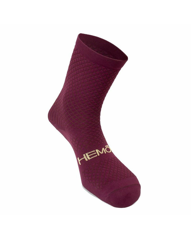 Hemon Fedaia red cycling sports socks for outdoor riding, with breathable fabric and comfortable fit for cyclists.