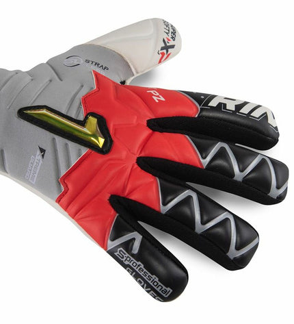 Gray Rinat Keeperhandschoenen for soccer, Xtreme Guard Zhero model, adult size, designed for goalkeeper protection and grip.