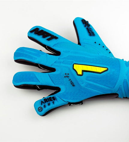 Blue Rinat Keeperhandschoenen Rinat Aries Némesis Prime for adults, designed for soccer goalkeeping, with padded palms and secure fit.