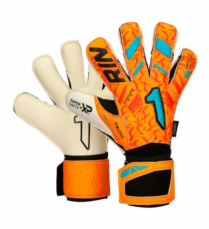 Rinat Egotiko Vengador Prime goalkeeper gloves for adults, designed for soccer and outdoor sports.