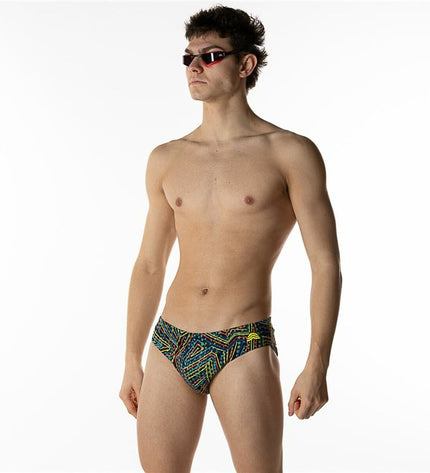 Black men's Aquarapid swim shorts for water sports, featuring a sporty design and comfortable fit.
