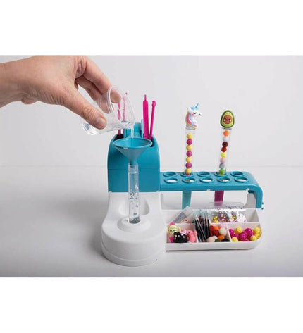 Clementoni educational toy Lab Pen Workshop with colorful markers and drawing accessories for creative learning and play.