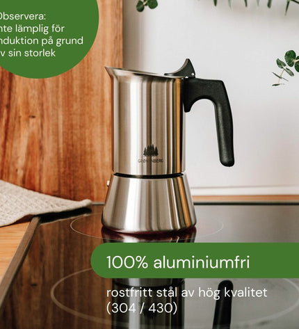 Bialetti Italiaanse koffiepot in zilverkleurig aluminium for 6 cups, ideal for brewing authentic espresso at home.