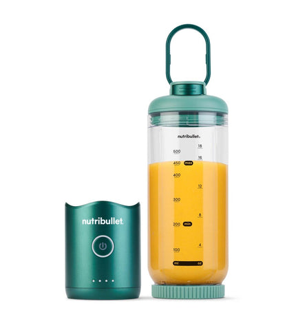 Nutribullet NBP013GR Groen mixer nutri blender with green base and blending jar on kitchen counter