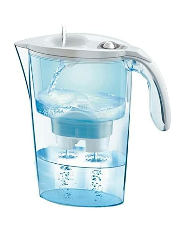 LAICA Stream J31-CC water kettle with filter, transparent white polypropyleen, 2.3L capacity, suitable for home cooking and drinking.