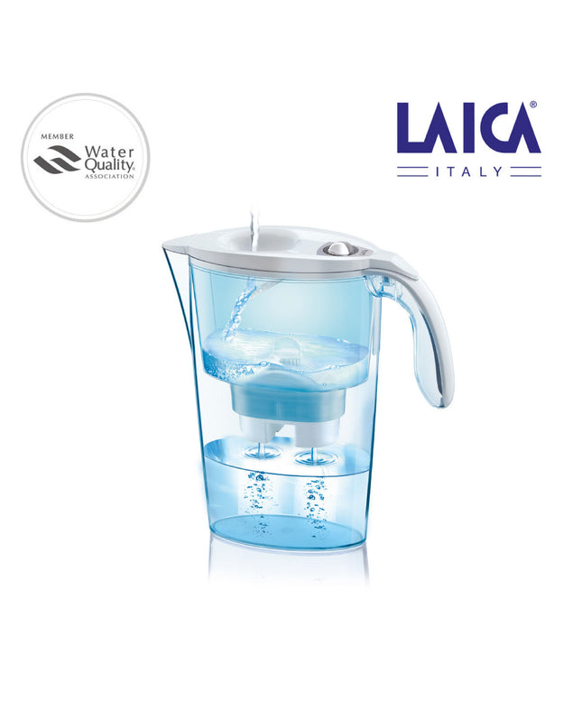 Transparant LAICA Stream J31-CC water cruet with filter, 2.3L capacity, made of polypropylene, for home and kitchen use.