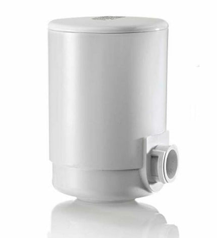 LAICA FR01A01 Hidrosmart Venezia faucet filter attached to kitchen tap, providing clean, filtered water for home use.