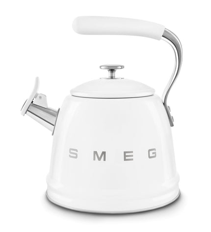Smeg 50's STYLE WKF01WH tea kettle in white with 2.3L capacity, stylish house and kitchen appliance for boiling water.