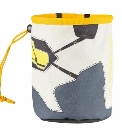 La Sportiva Wandelrugzak 06J Wit outdoor and hiking backpack with multiple compartments and adjustable straps.