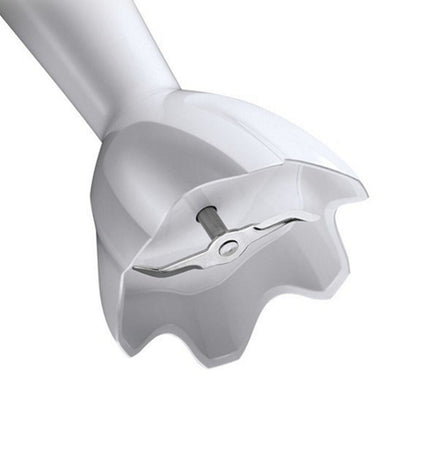 Braun MQ 3000 hand blender with white and blue design, 700W, for smoothies and kitchen blending tasks.
