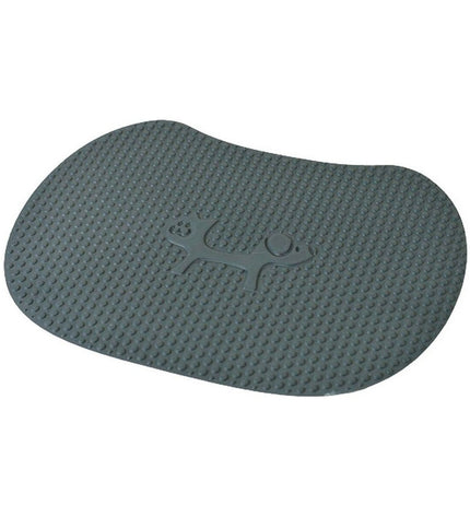 United Pets Minù grey cat litter mat made of polypropylene, 26 x 36 cm, placed next to a litter box in a cozy home setting.
