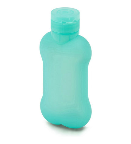 United Pets Bon Ton Pi Aquamarijn siliconen hondenvoeding container, 100 ml, in aqua blauw with a sleek, compact design.