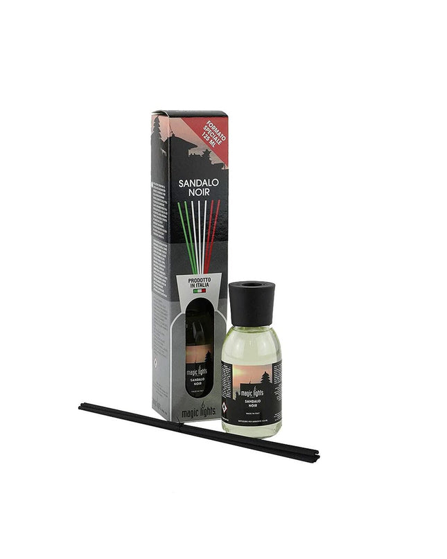 Magic Lights Luchtverfrisser Mikado Sandelhout in 125 ml bottle, home decor and air freshener for a calming sandalwood scent.