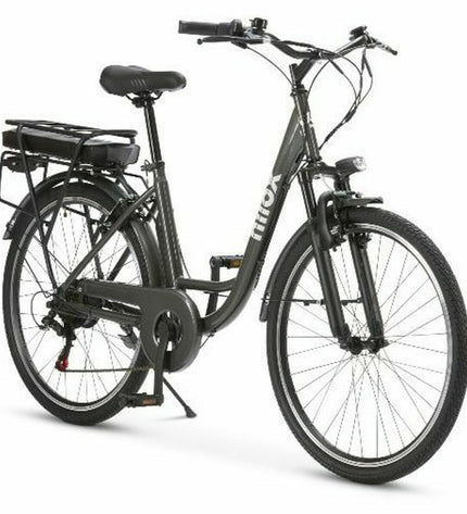 Nilox J5 PRO electric bike in green with 26-inch wheels, designed for sport and outdoor cycling activities.