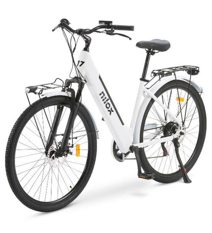 Nilox J7 electric bicycle in white with 28-inch wheels and 250W motor, designed for sport and outdoor riding.