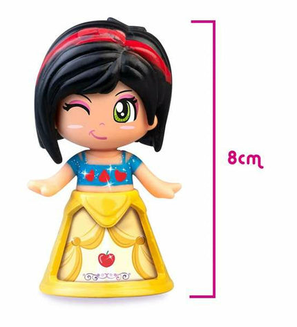 Colorful Pinypon playset with miniature figures and accessories, perfect for imaginative play and creative storytelling.