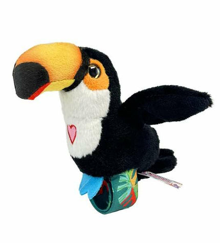 Famosa Happy Yappers plush toy, soft stuffed animal with colorful features, suitable for children, from the Famosa brand.