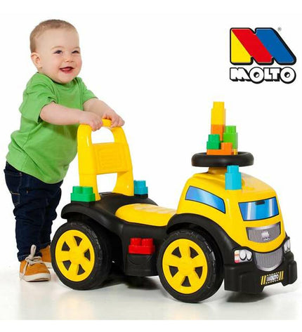 Moltó Driewieler Trucks and Blocks toy set with 89 cm colorful trucks and blocks for outdoor play and imaginative fun.