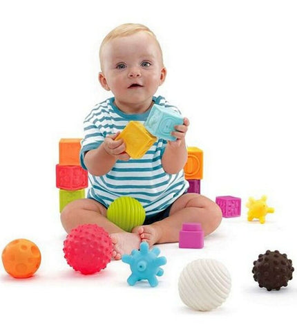 Moltó Bouwspel Moltó 19521 set with 10 colorful construction toys and game pieces for kids.