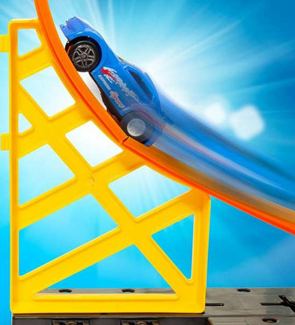 Moltó Racebaan Ultimate Track toy race car track with colorful plastic tracks and racing cars for kids.