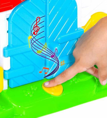 Moltó farm-themed playset with 38 pieces, including animals, figures, and accessories for imaginative farm play.