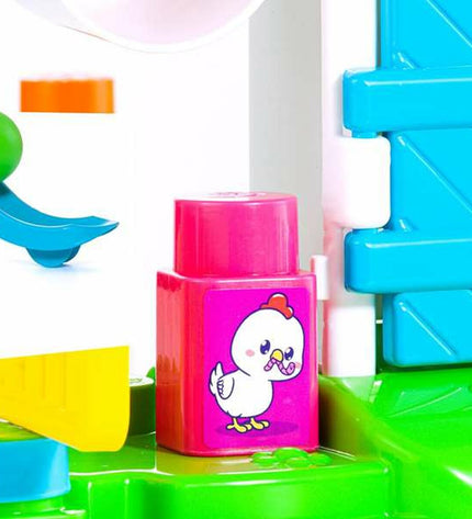 Moltó farm playset with 38 pieces, including animals, farm buildings, and figures for kids' imaginative play.