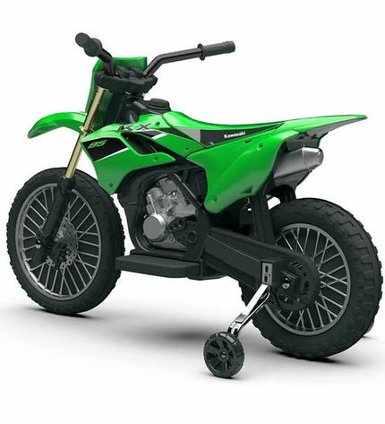 Injusa Kawasaki electric scooter for kids, red toy ride-on scooter with inline wheels and handlebars, suitable for outdoor play.