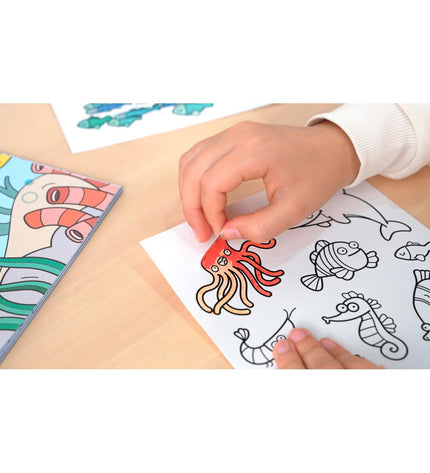 Milan inkleuren tekenblokje voor creatieve activiteiten, blauw cover with colorful illustrations, perfect for coloring and drawing.