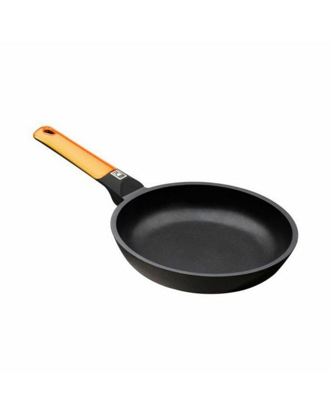 Black BRA aluminum Teflon non-stick pan with 20 cm diameter, suitable for home cooking and kitchen use.