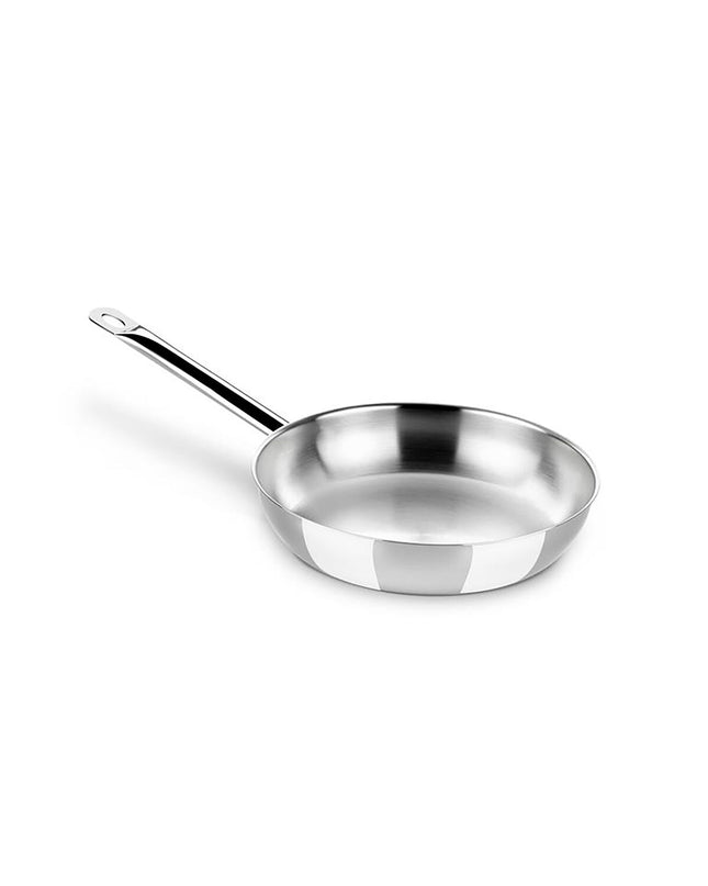 Stainless steel pan BRA A121615 with 30cm diameter, suitable for cooking, shown from top view with reflective surface
