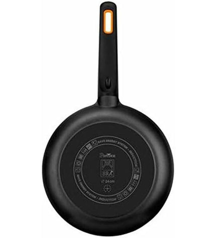 Black aluminium Pan BRA EFFICIENT PLUS 20cm for cooking, featuring a sturdy handle and non-stick surface for efficient kitchen use.