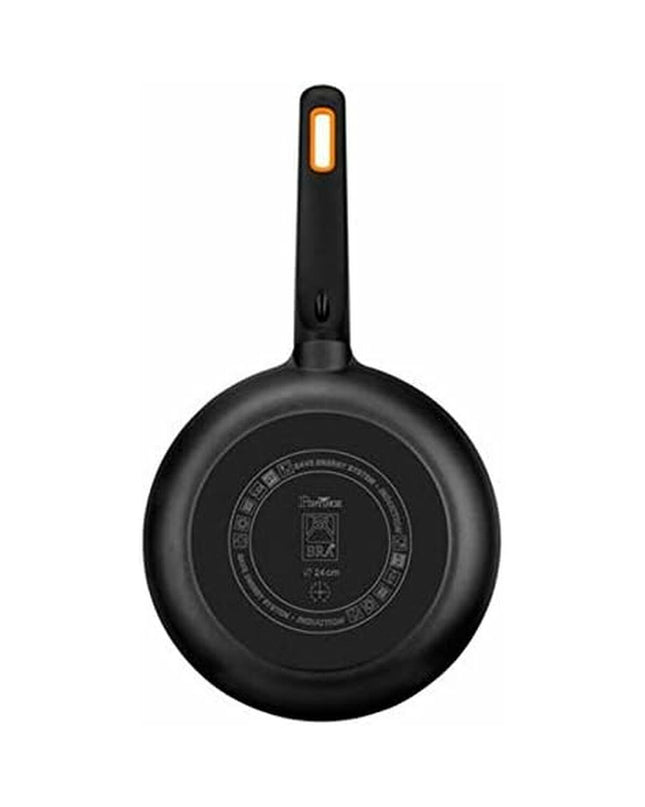 Black BRA Efficient Plus 26cm aluminum pan for cooking, featuring a sturdy handle and non-stick surface.