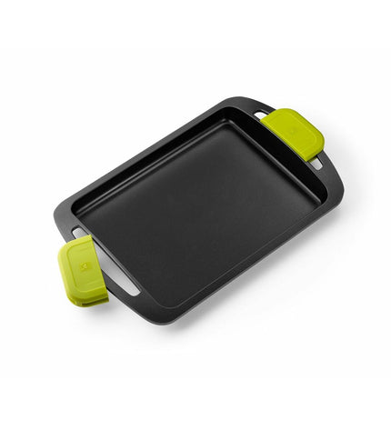BRA Foodie 40x20cm aluminium iron pan for cooking, showing a sleek, lightweight kitchen utensil suitable for various recipes.