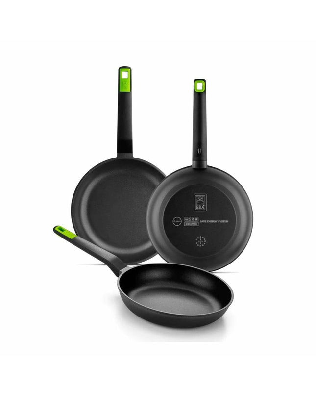 BRA GASTRO A841202 hard-anodized aluminum cookware set with three pieces for home and kitchen use.
