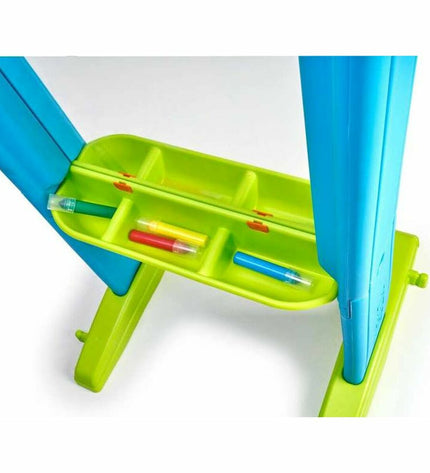 Feber dubbelzijdig krijtbord for creative activities, measuring 53.5 x 57.5 x 106 cm, suitable for children's play and drawing.