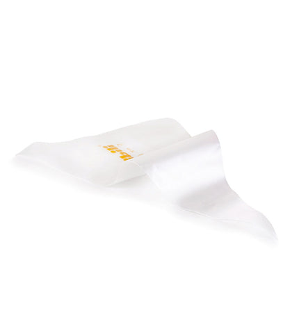 Ibili white piping bag for baking and home kitchen use, with a textured surface and tapered tip for decorating baked goods.