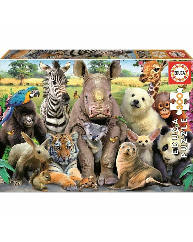 Educa EB15908 puzzle with 300 pieces, colorful jigsaw puzzle for kids and adults, depicted with scattered puzzle pieces.