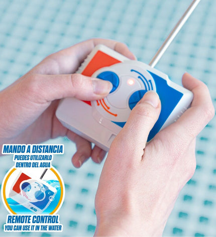 Colorbaby Racing Boat remote-controlled toy, toy vehicle with walvis design, featuring radiogestuurde besturing for kids' play.