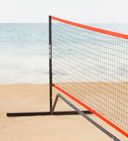 Aktive Tennis net measuring 370 x 91 x 81 cm, set up outdoors for tennis practice or matches.