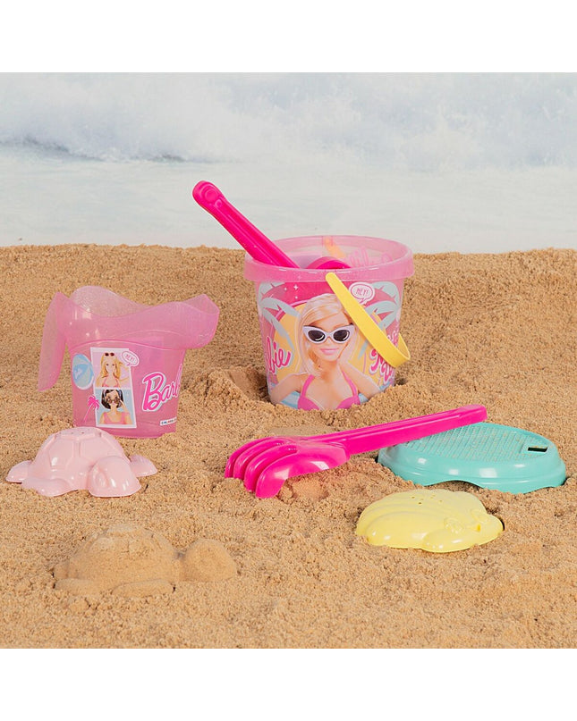 Barbie strandspeelgoedset with 8 parts, each about 18 cm, includes colorful accessories for imaginative outdoor play.