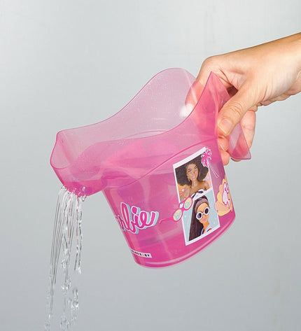 Barbie strandpeelgoedset with 8 pieces, including beach accessories, in a pink and colorful design, 18 cm diameter.
