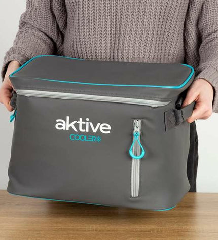 Aktive 18L camping cooler box for outdoor activities, compact 34x21x26 cm, ideal for camping and hiking adventures.