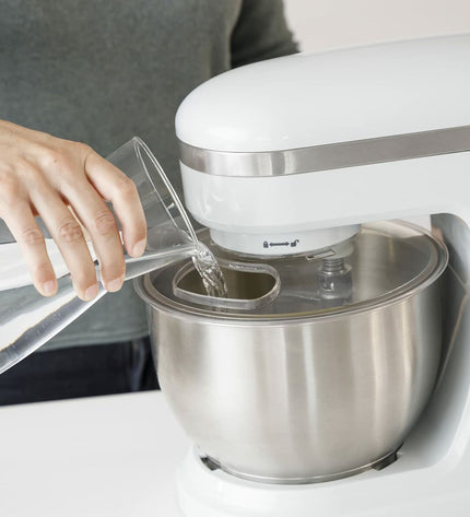 Blue Taurus MIXING CHEF1000 blender and dough mixer with 1000W power and 4L capacity, suited for home cooking and baking tasks.